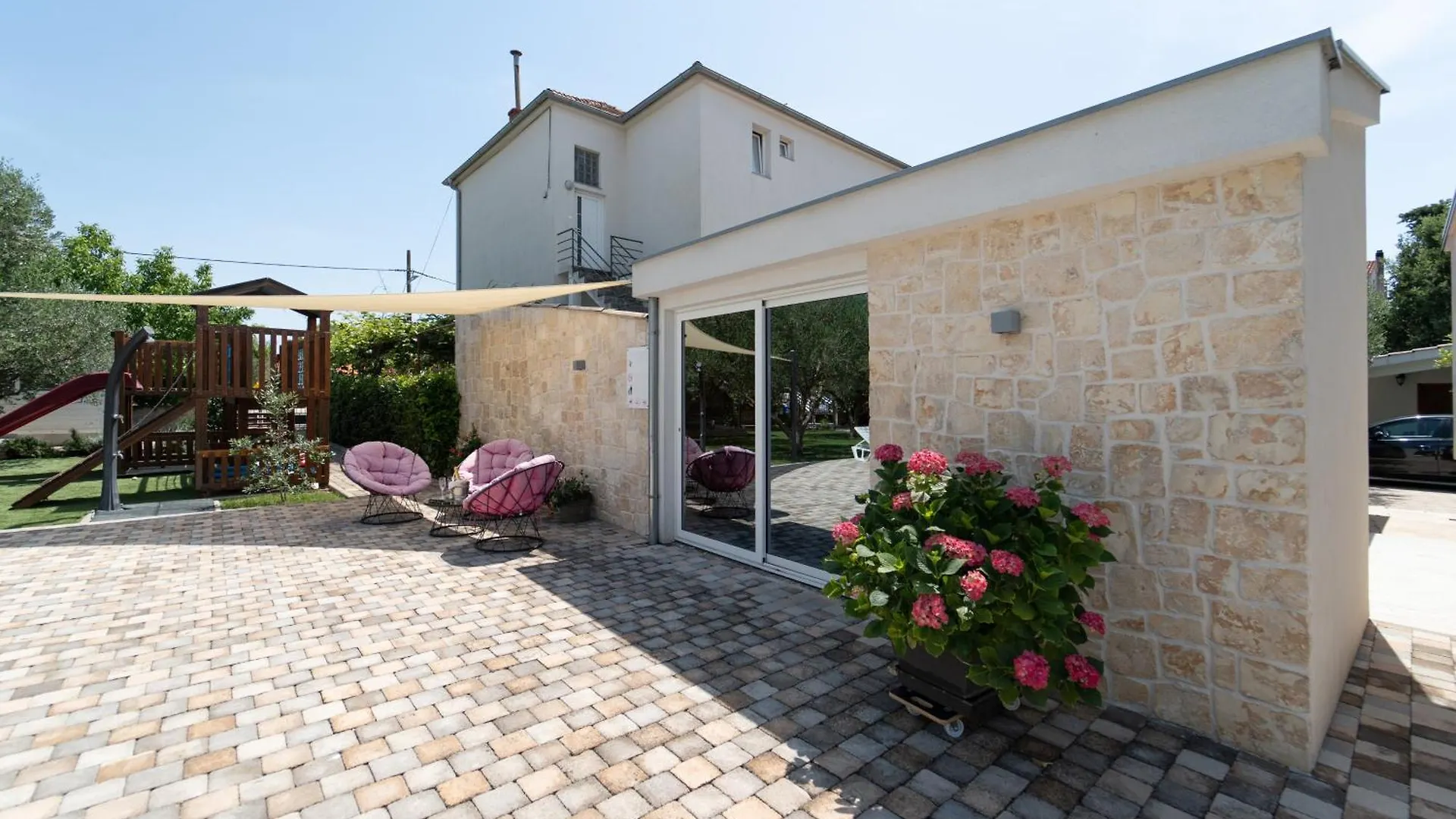 Apartments Coronata Biograd Na Moru