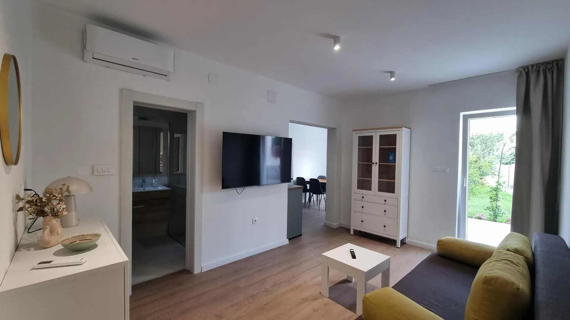 Apartments Coronata Biograd Na Moru