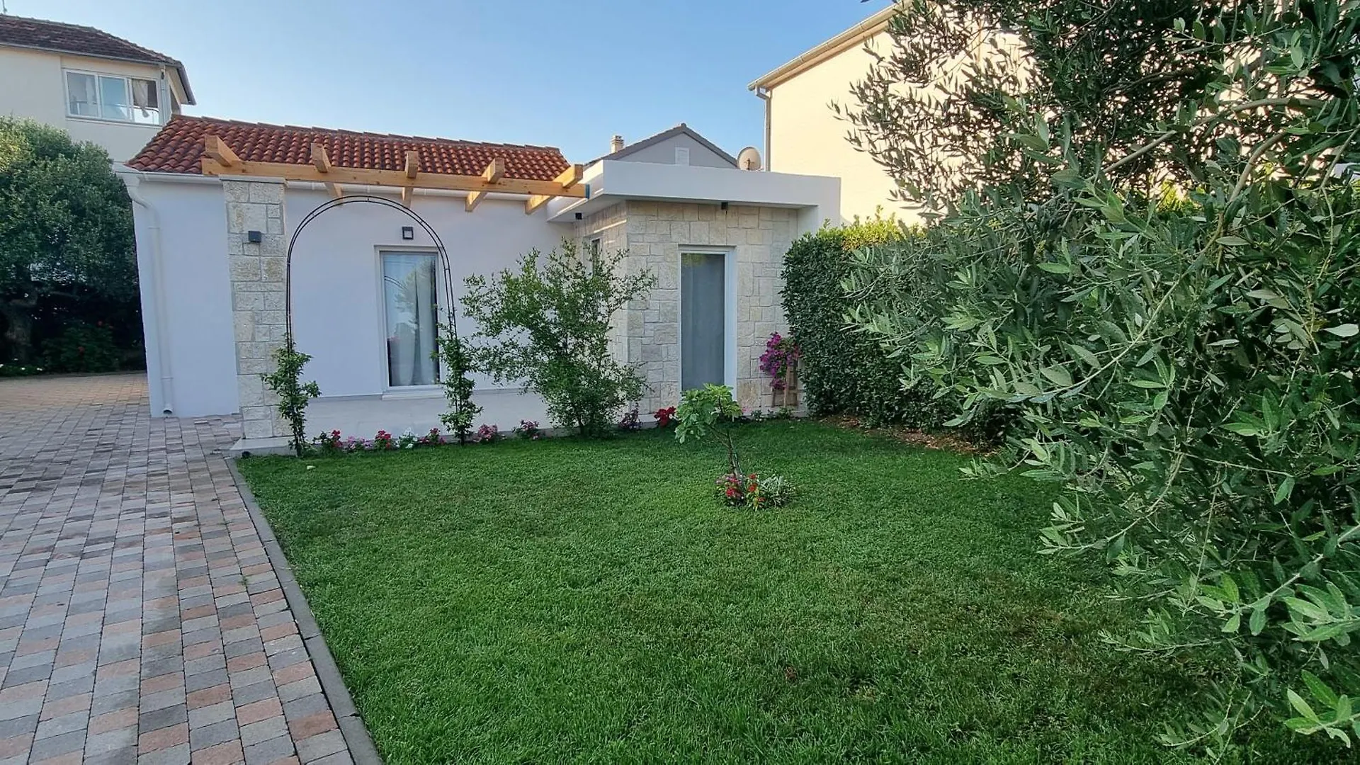 Apartments Coronata Biograd Na Moru