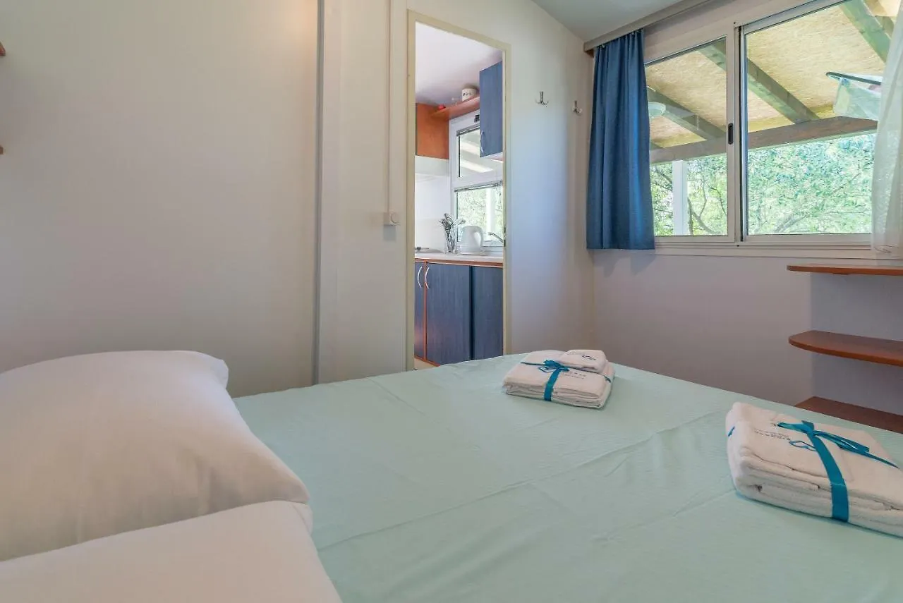 Apartments Coronata Biograd Na Moru