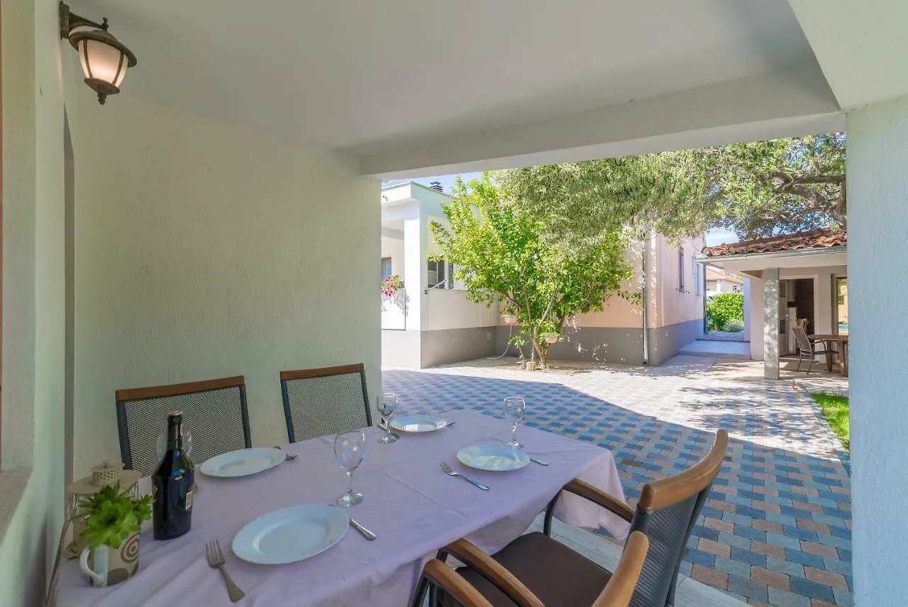 Apartments Coronata Biograd Na Moru 0*,