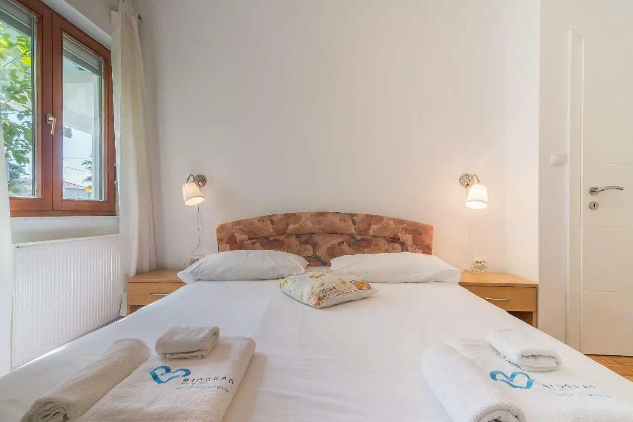 Apartments Coronata Biograd Na Moru Croatia